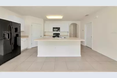 15517 Rose Grove Drive, Bradenton, FL 34212 - Photo 8