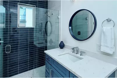 2406 Avenue C, Bradenton Beach, FL 34217 - Photo 48