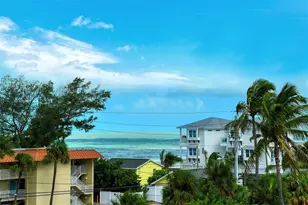 2406 Avenue C, Bradenton Beach, FL 34217 - Photo 70