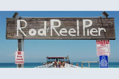 2406 Avenue C, Bradenton Beach, FL 34217 - Photo 94