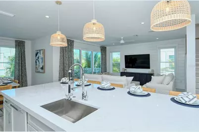 2406 Avenue C, Bradenton Beach, FL 34217 - Photo 22