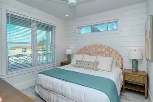2406 Avenue C, Bradenton Beach, FL 34217 - Photo 46