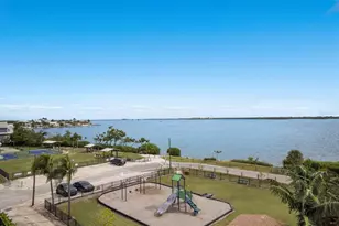 2415 Avenue B, Bradenton Beach, FL 34217 - Photo 48