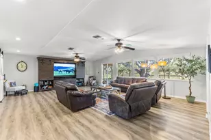 3717 Downer Ave, Sarasota, FL 34240 - Photo 2