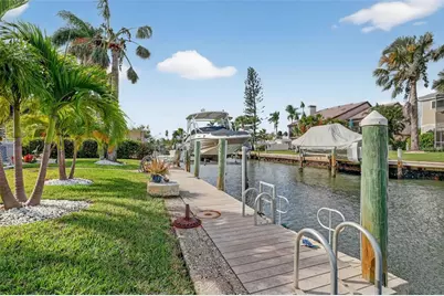 747 Marbury Lane, Longboat Key, FL 34228 - Photo 48