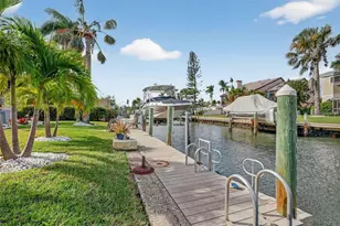 747 Marbury Ln, Longboat Key, FL 34228 - Photo 48