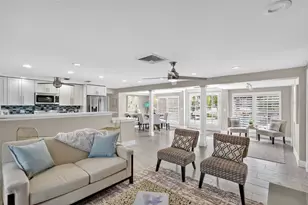 747 Marbury Ln, Longboat Key, FL 34228 - Photo 14