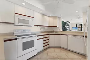 1425 Gulf of Mexico Dr, Longboat Key, FL 34228 - Photo 16