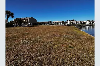 1443 Mediterranean Drive, Punta Gorda, FL 33950 - Photo 6