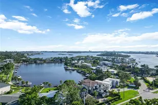 1521 Siesta Dr, Sarasota, FL 34239 - Photo 44