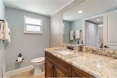 1521 Siesta Drive, Sarasota, FL 34239 - Photo 18