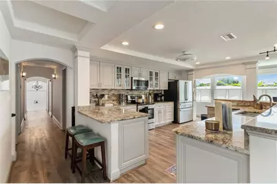 1521 Siesta Drive, Sarasota, FL 34239 - Photo 22