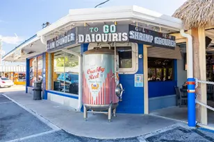 6140 Midnight Pass Rd, Sarasota, FL 34242 - Photo 60