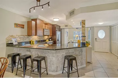 1243 Siesta Bayside Drive #D, Sarasota, FL 34242 - Photo 18