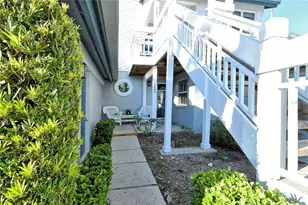 1243 Siesta Bayside Dr, Sarasota, FL 34242 - Photo 2