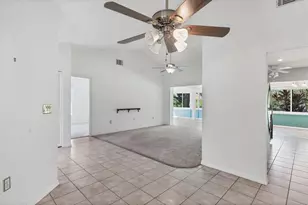 217 Southampton Dr, Venice, FL 34293 - Photo 24