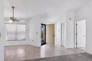 217 Southampton Dr, Venice, FL 34293 - Photo 12