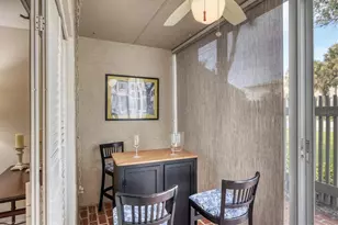 845 Benjamin Franklin Dr, Sarasota, FL 34236 - Photo 4