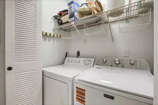 4715 Village Gardens Dr, Sarasota, FL 34234 - Photo 22