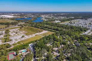 4715 Village Gardens Dr, Sarasota, FL 34234 - Photo 54