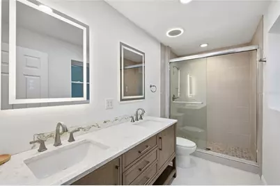 1910 New Hampshire Avenue NE, Saint Petersburg, FL 33703 - Photo 28