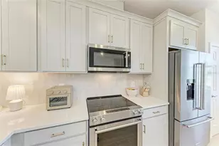 7424 Cabin Ln, Sarasota, FL 34240 - Photo 10