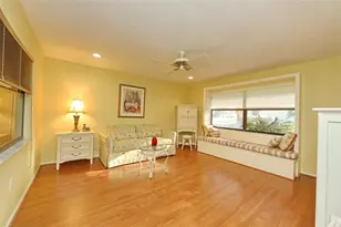5728 Doral Dr, Sarasota, FL 34243 - Photo 22