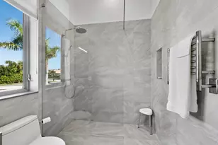 656 S Owl Dr, Sarasota, FL 34236 - Photo 28