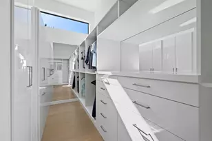 656 S Owl Dr, Sarasota, FL 34236 - Photo 22