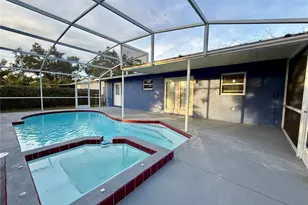 3980 Berkshire Dr, Sarasota, FL 34241 - Photo 10