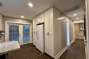 3980 Berkshire Dr, Sarasota, FL 34241 - Photo 22