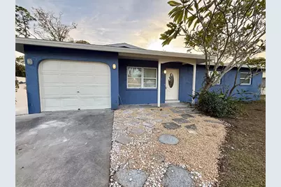 3980 Berkshire Drive, Sarasota, FL 34241 - Photo 2