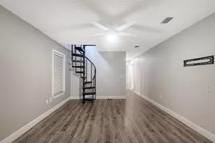 3820 Wilkinson Rd, Sarasota, FL 34233 - Photo 12