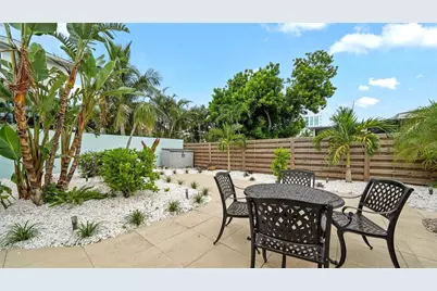 160 Harrison Drive #7, Sarasota, FL 34236 - Photo 28