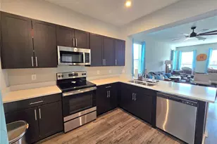 6334 Fairmont Ln, Palmetto, FL 34221 - Photo 10