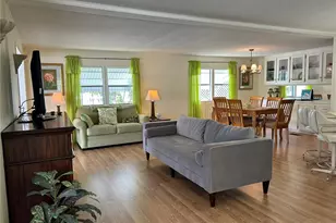 1817 Innisbrook Ln, Sarasota, FL 34234 - Photo 4