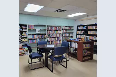 1817 Innisbrook Lane, Sarasota, FL 34234 - Photo 48