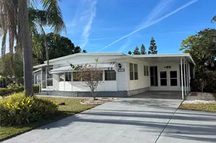 1817 Innisbrook Ln, Sarasota, FL 34234 - Photo 32