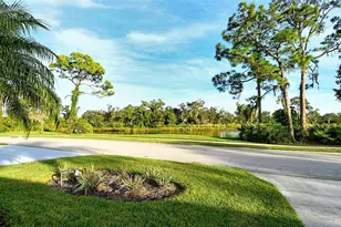 5124 Mahogany Run Ave, Sarasota, FL 34241 - Photo 4