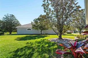 8419 Whispering Woods Ct, Lakewood Ranch, FL 34202 - Photo 48