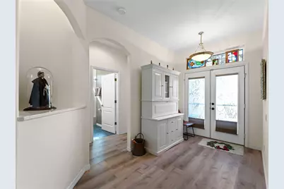 8419 Whispering Woods Court, Lakewood Ranch, FL 34202 - Photo 2