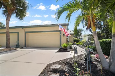 8579 54th Avenue Circle E, Bradenton, FL 34211 - Photo 2