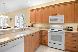 8579 54th Ave Cir E, Bradenton, FL 34211 - Photo 10