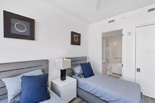 111 S Pineapple Ave, Sarasota, FL 34236 - Photo 12