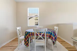 3778 Parkridge Cir, Sarasota, FL 34243 - Photo 14