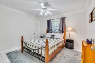 3953 Linwood St, Sarasota, FL 34232 - Photo 18