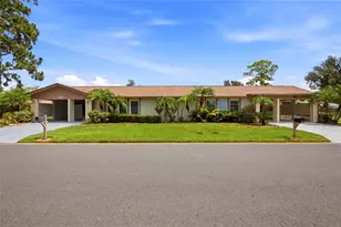 3721 Collins St, Sarasota, FL 34232 - Photo 2