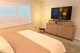 3721 Collins St, Sarasota, FL 34232 - Photo 6