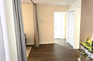 3721 Collins St, Sarasota, FL 34232 - Photo 8