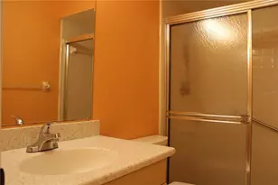 4006 39th St W, Bradenton, FL 34205 - Photo 18